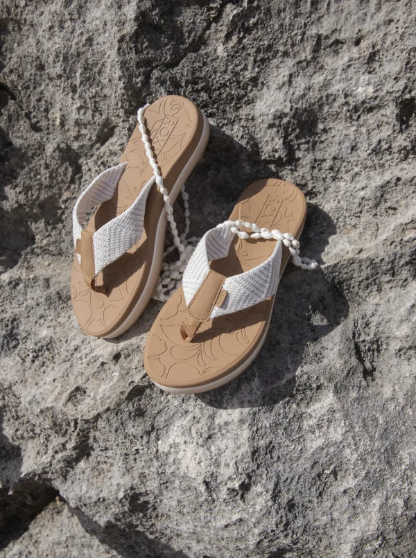 Roxy Colbee HI Sandals | Flip Flops