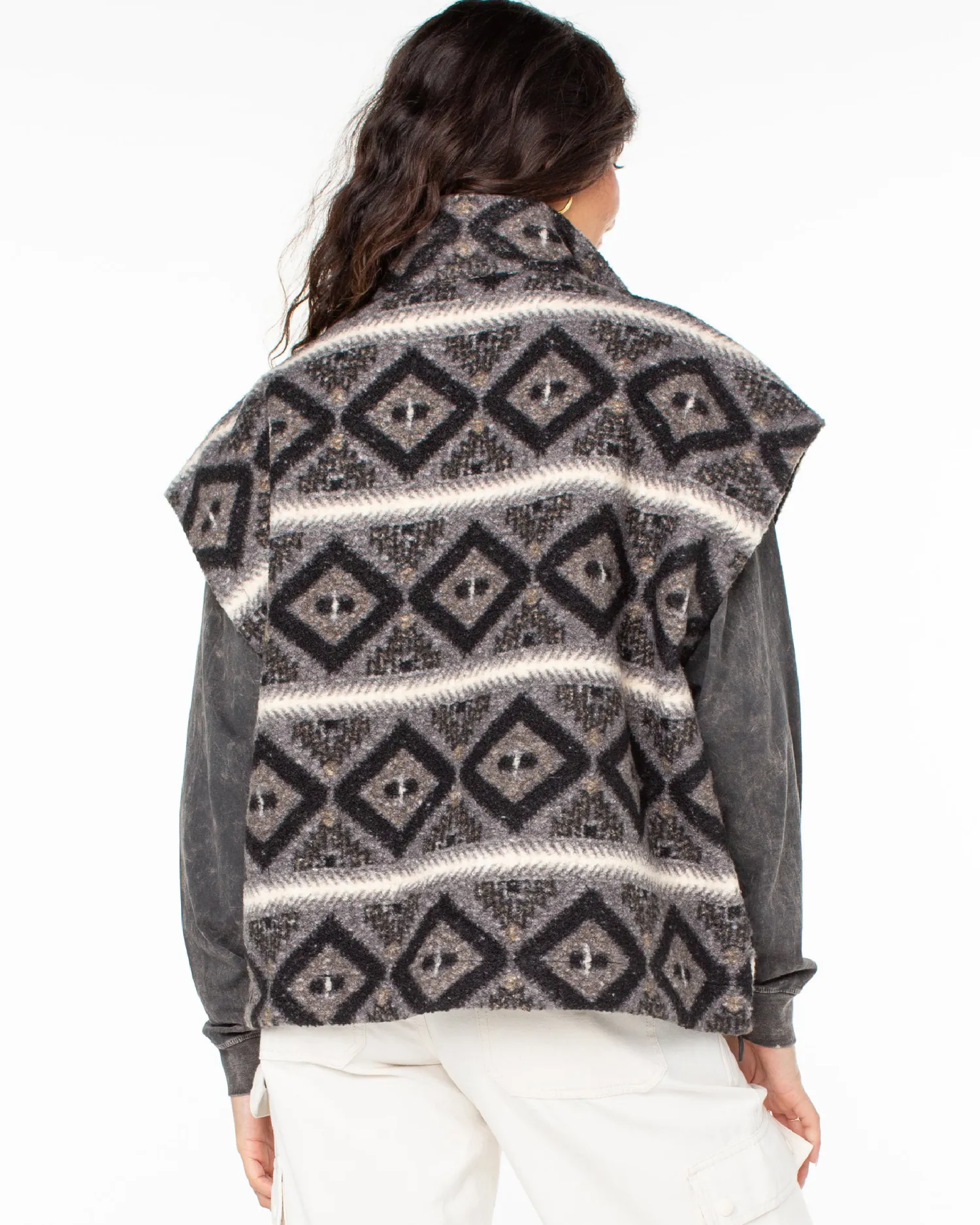 great_divide_vest_1.webp Roxy Great Divide Vest | Jackets